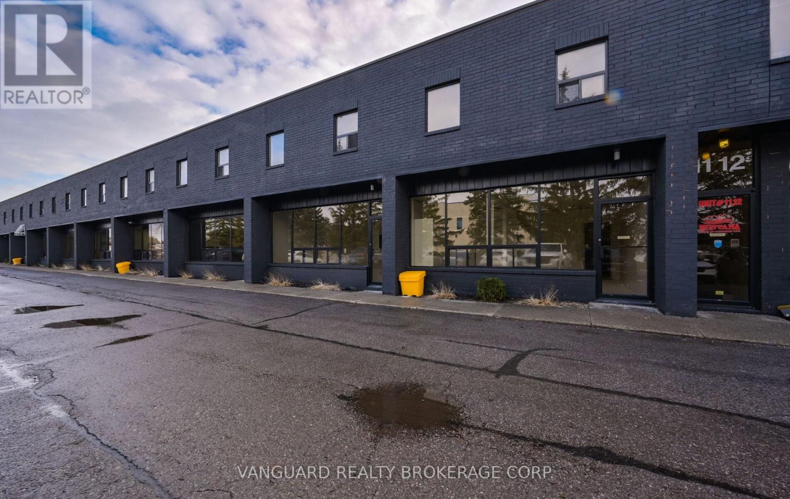 7-8 - 13 Holland Drive, Caledon, Ontario  L7E 1G7 - Photo 12 - W12663296