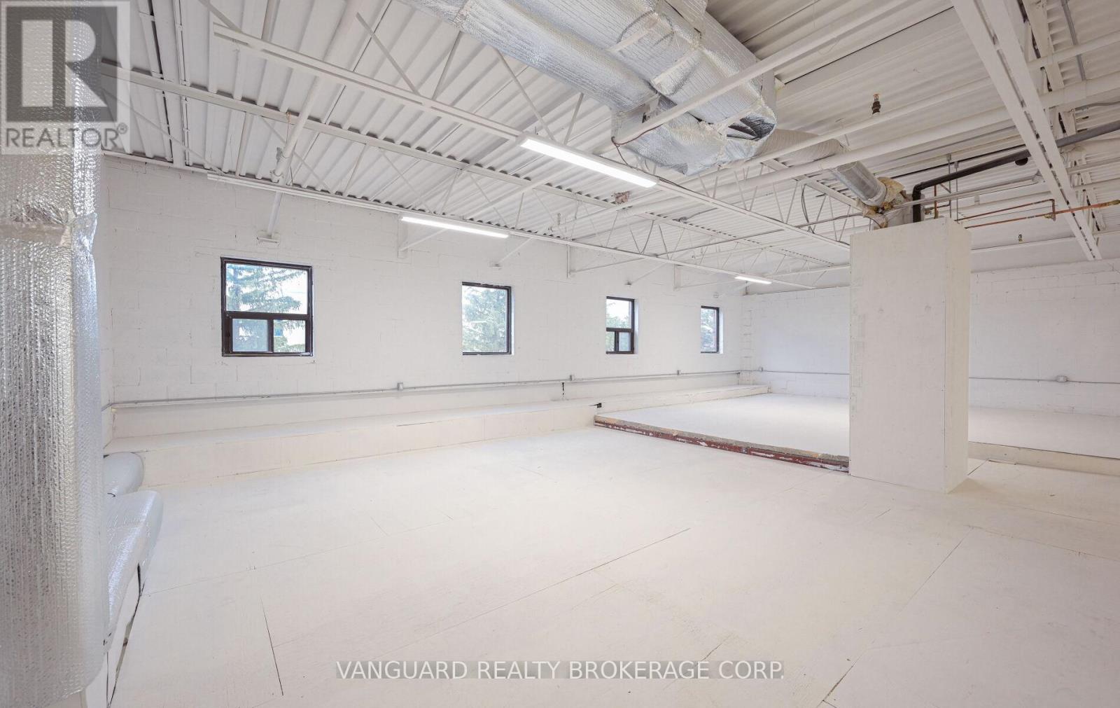 7-8 - 13 Holland Drive, Caledon, Ontario  L7E 1G7 - Photo 30 - W12663296