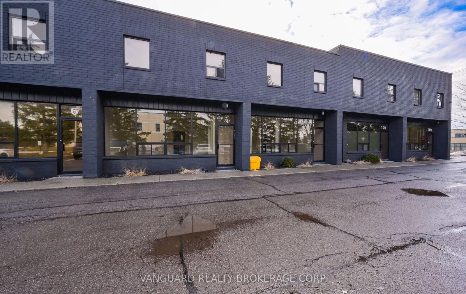 7-8 - 13 Holland Drive, Caledon, Ontario  L7E 1G7 - Photo 14 - W12663296