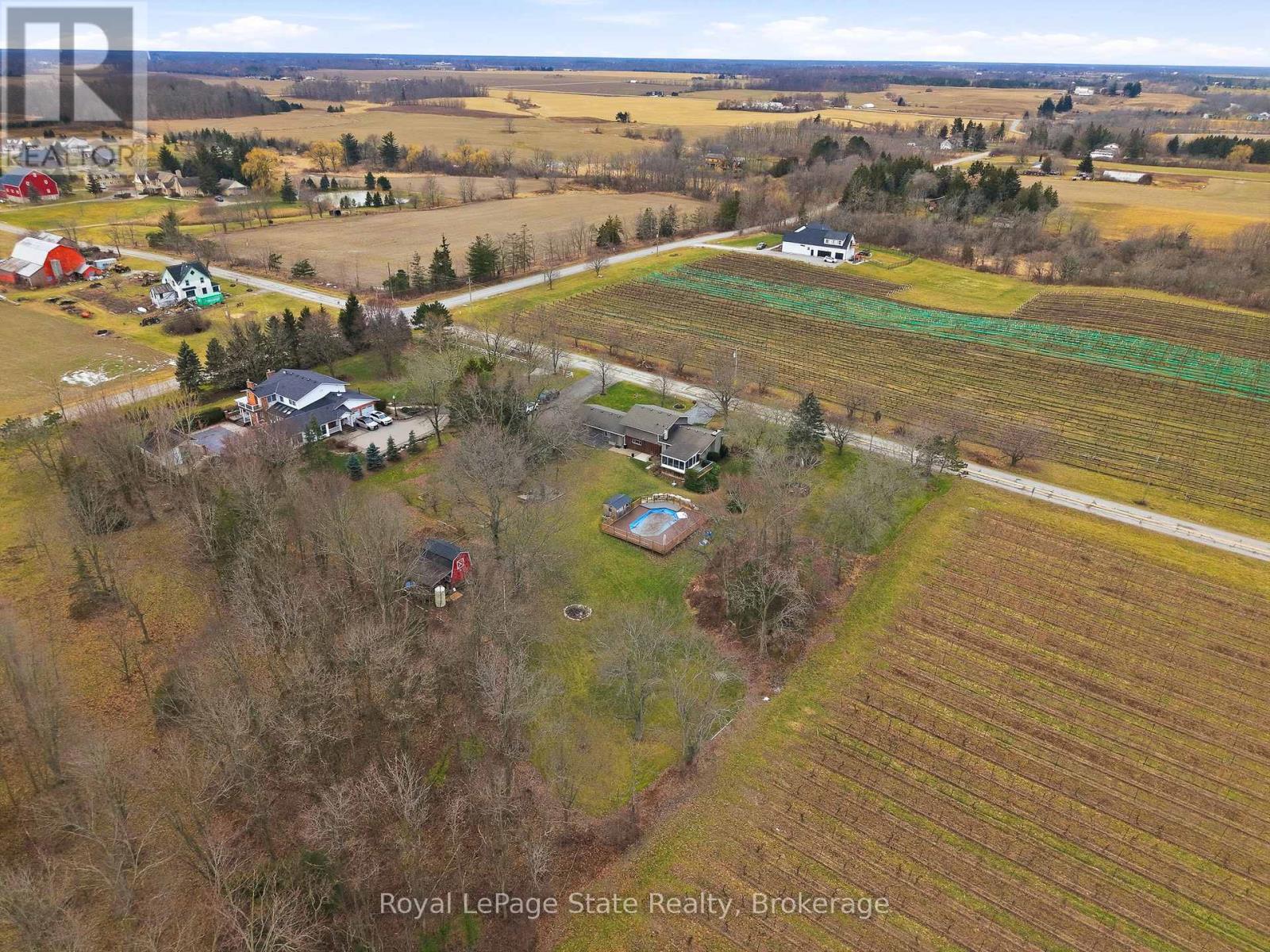 3319 Twenty First Street, Lincoln, Ontario  L0R 1S0 - Photo 45 - X12699716