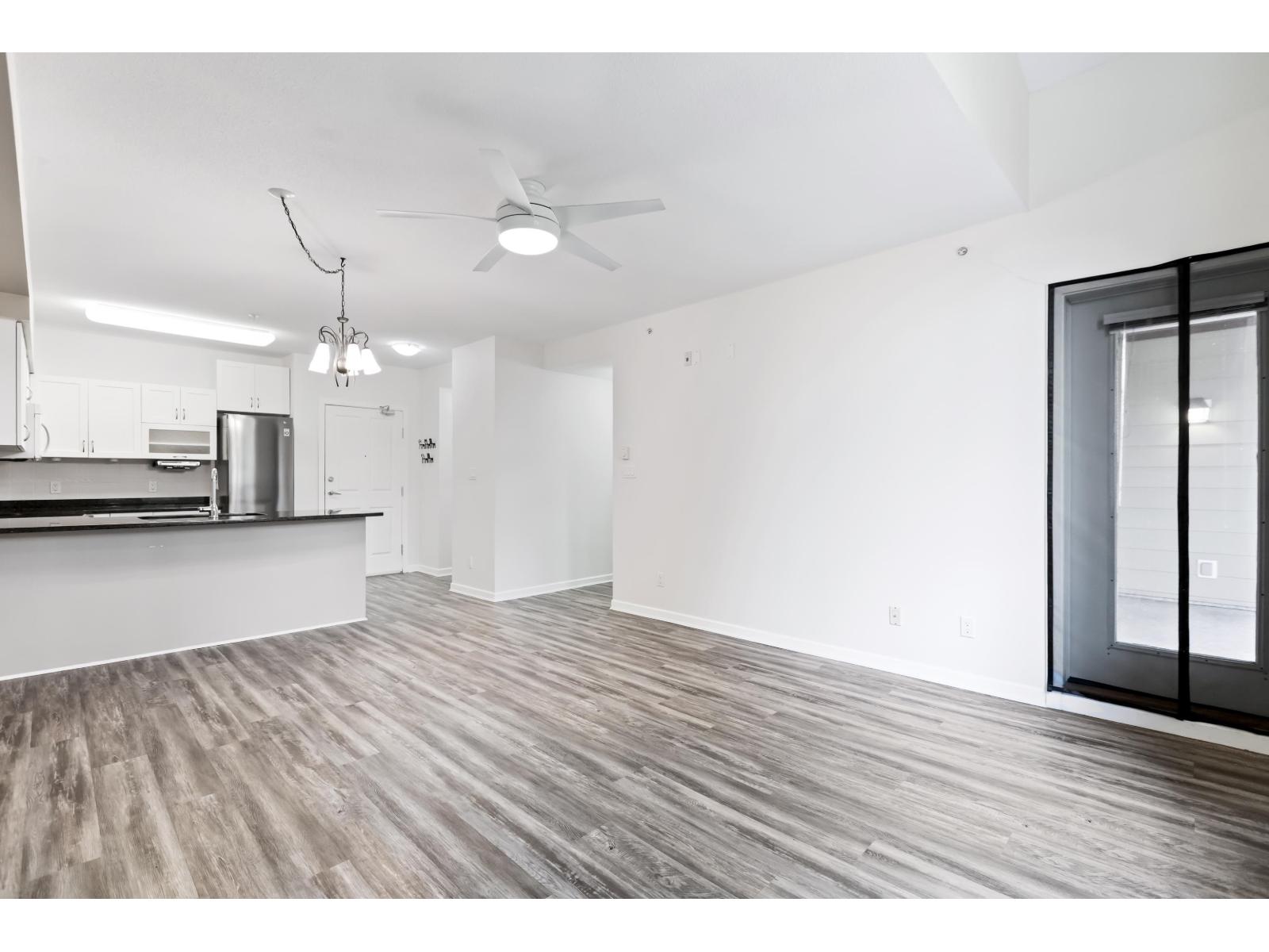 403 16068 83 Avenue, Surrey, British Columbia  V4N 0N2 - Photo 8 - R3079837