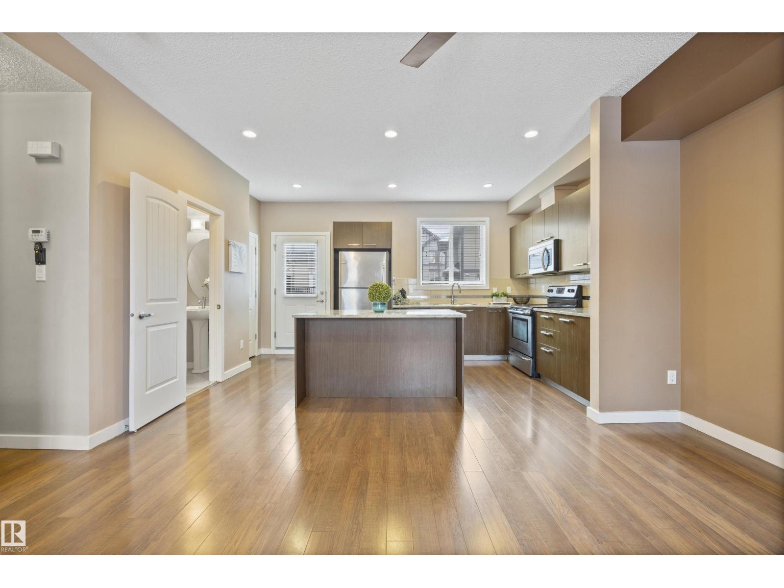 #56 655 Watt Bv Sw, Edmonton, Alberta  T6X 0Y2 - Photo 9 - E4470124