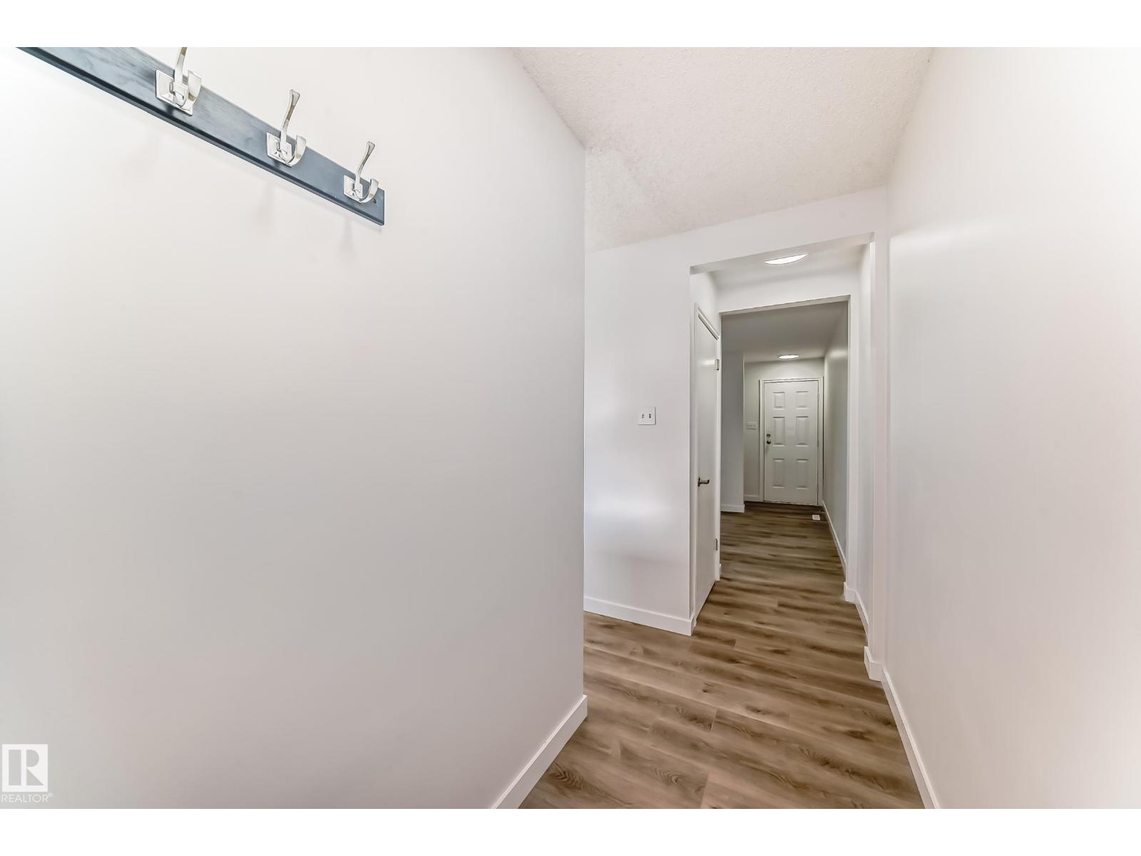 13319 85 St Nw, Edmonton, Alberta  T5E 2Z8 - Photo 5 - E4470127