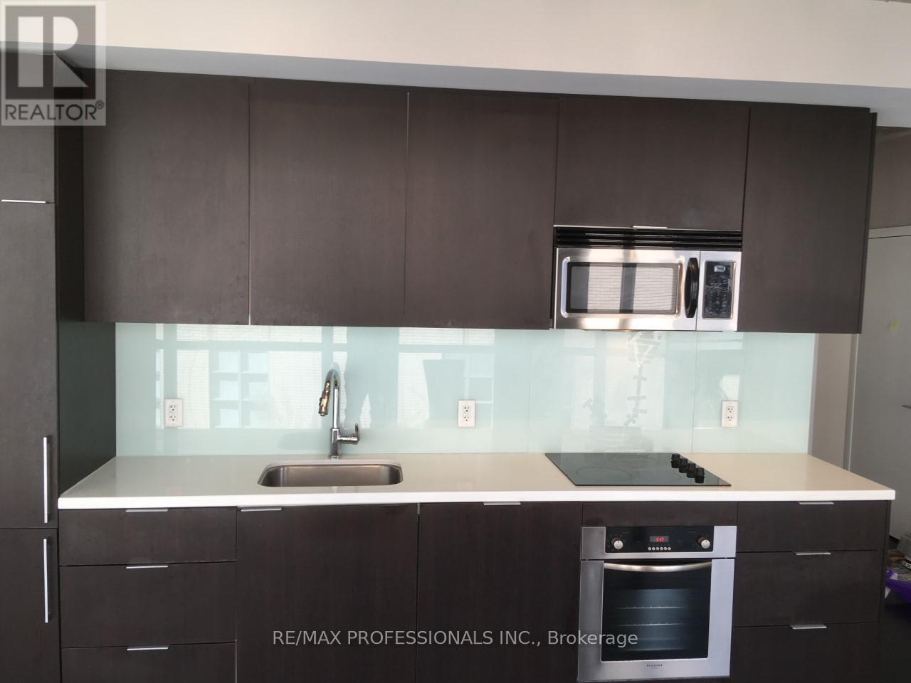 1001 - 478 King Street W, Toronto, Ontario  M5V 0A8 - Photo 3 - C12699440