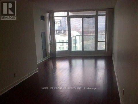 708 - 373 Front Street W, Toronto, Ontario  M5V 3R7 - Photo 4 - C12699448