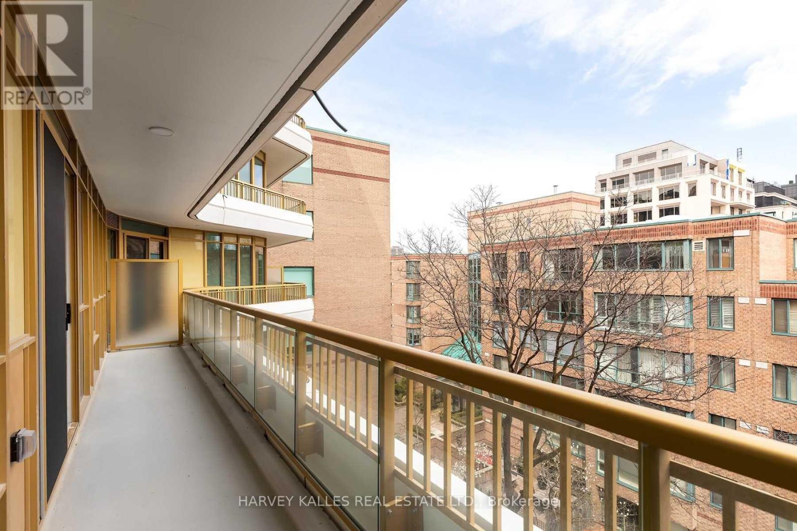 406 - 151 Avenue Road, Toronto, Ontario  M5R 2H7 - Photo 19 - C12699488