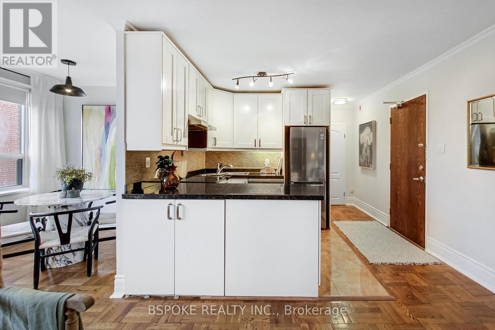405 - 2550 Bathurst Street N, Toronto, Ontario  M6B 2Z2 - Photo 8 - C12699530