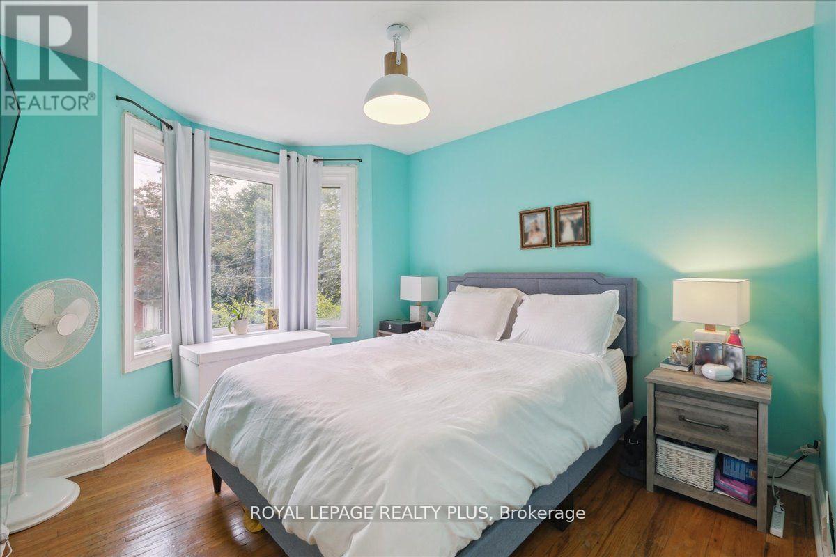 350 Albany Avenue, Toronto, Ontario  M5R 3C9 - Photo 17 - C12699570