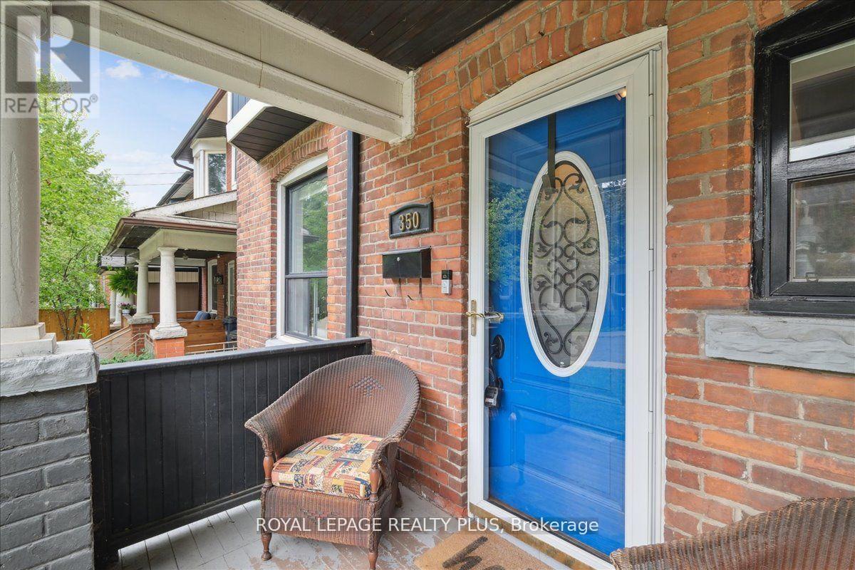 350 Albany Avenue, Toronto, Ontario  M5R 3C9 - Photo 2 - C12699570
