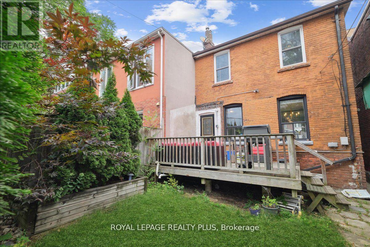 350 Albany Avenue, Toronto, Ontario  M5R 3C9 - Photo 35 - C12699570