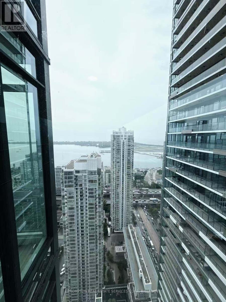 5110 - 1 Concord Cityplace Way, Toronto, Ontario  M5V 0X3 - Photo 22 - C12699642