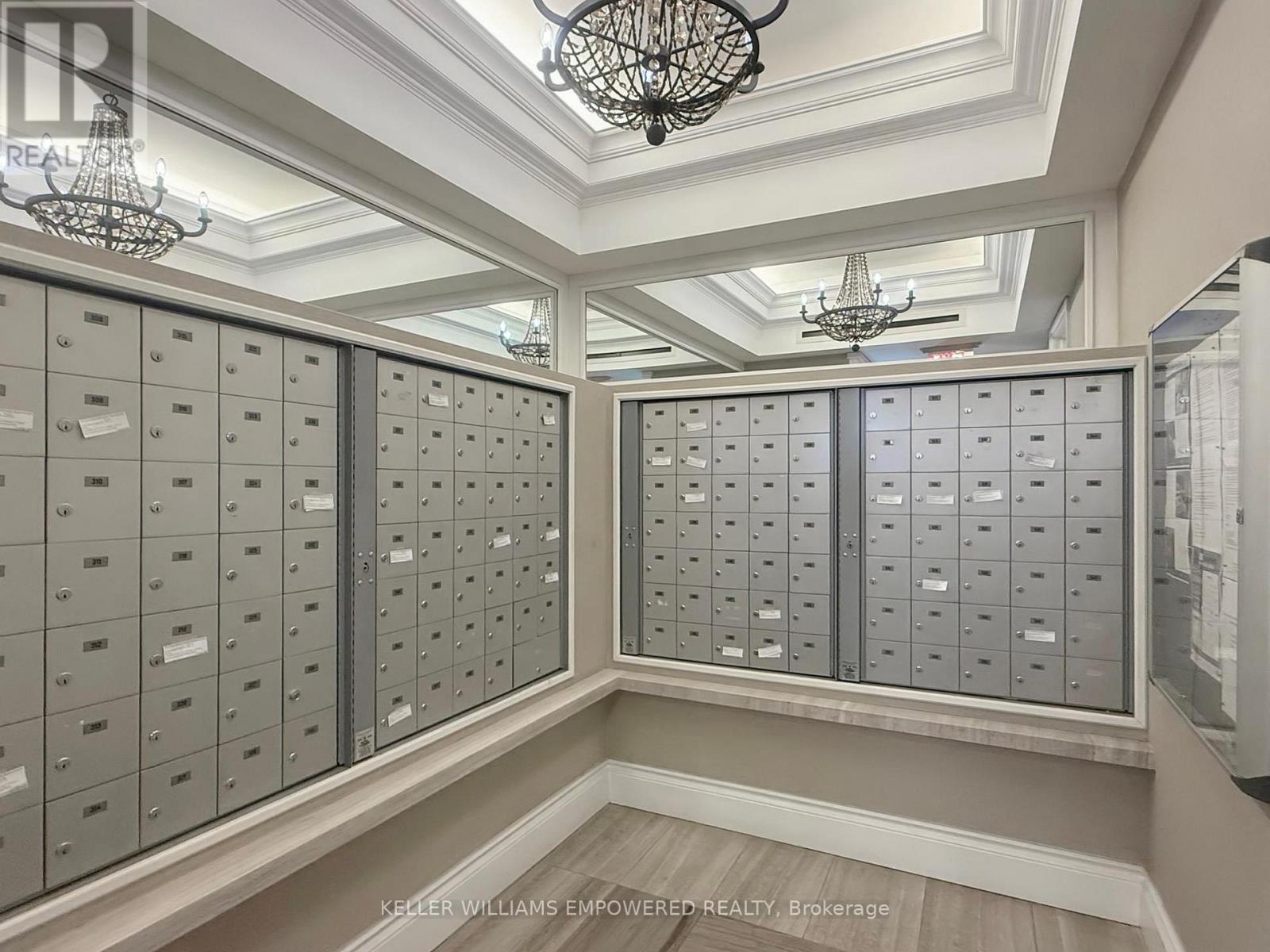 522 - 22 Leader Lane, Toronto, Ontario  M5E 0B2 - Photo 22 - C12699708