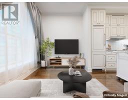 522 - 22 LEADER LANE, Toronto, Ontario