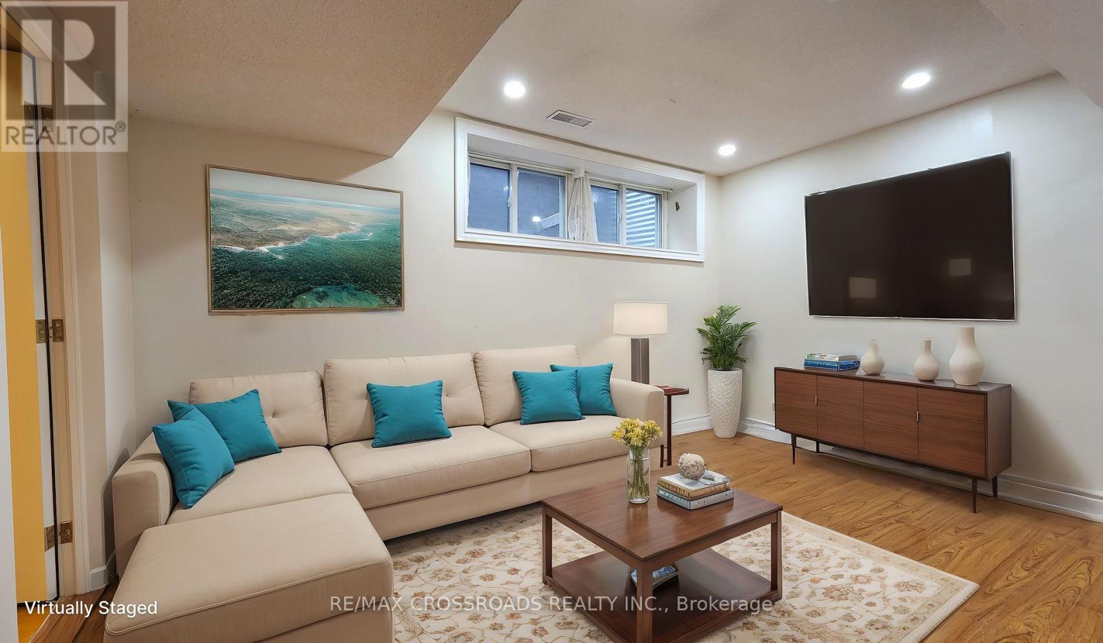 Bsmt - 20 Massie Street, Toronto, Ontario  M1S 3Z6 - Photo 2 - E12699612