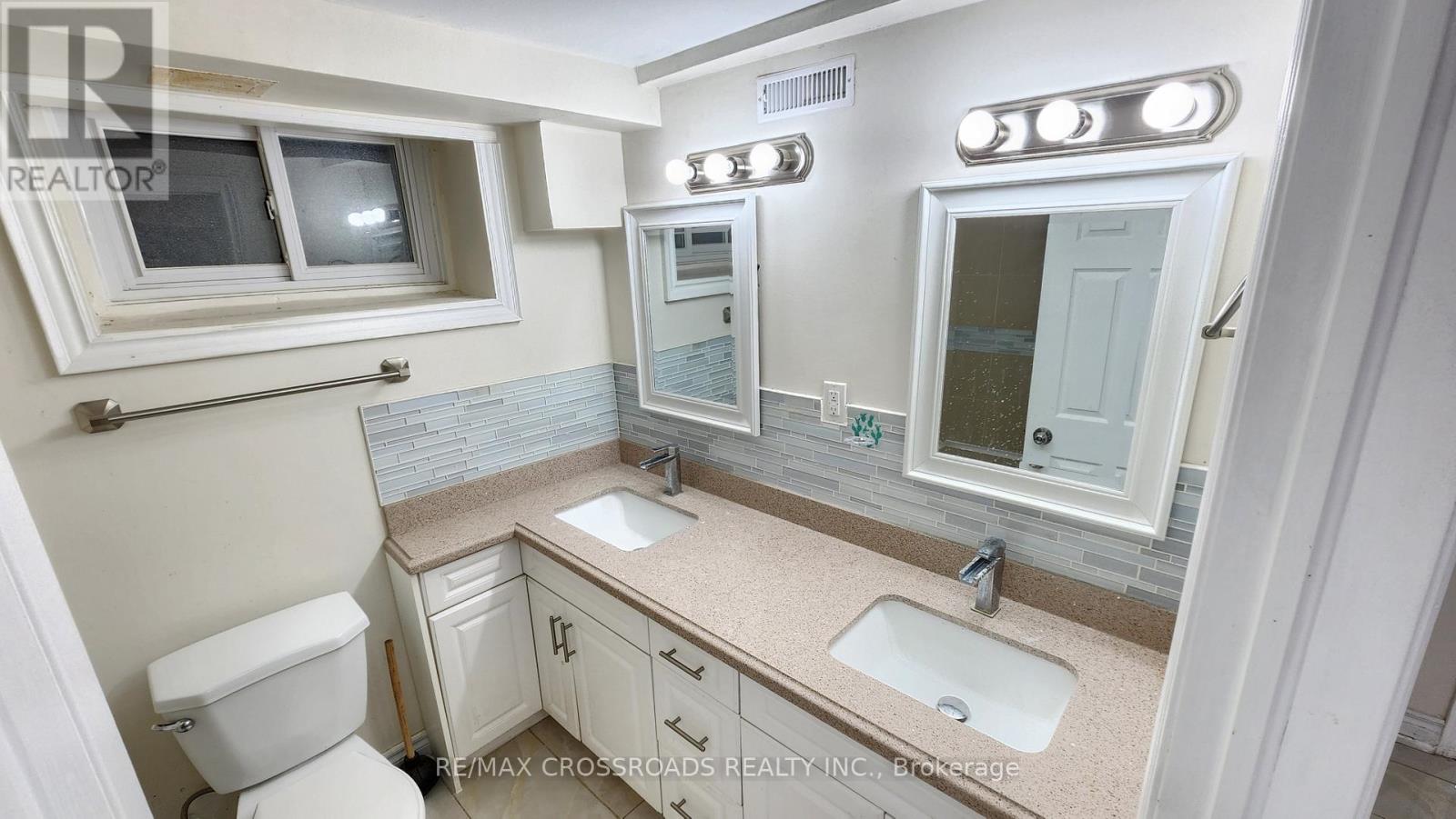 Bsmt - 20 Massie Street, Toronto, Ontario  M1S 3Z6 - Photo 23 - E12699612