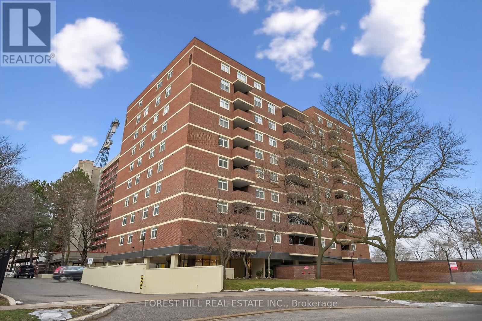 504 - 40 CHICHESTER PLACE, Toronto, Ontario