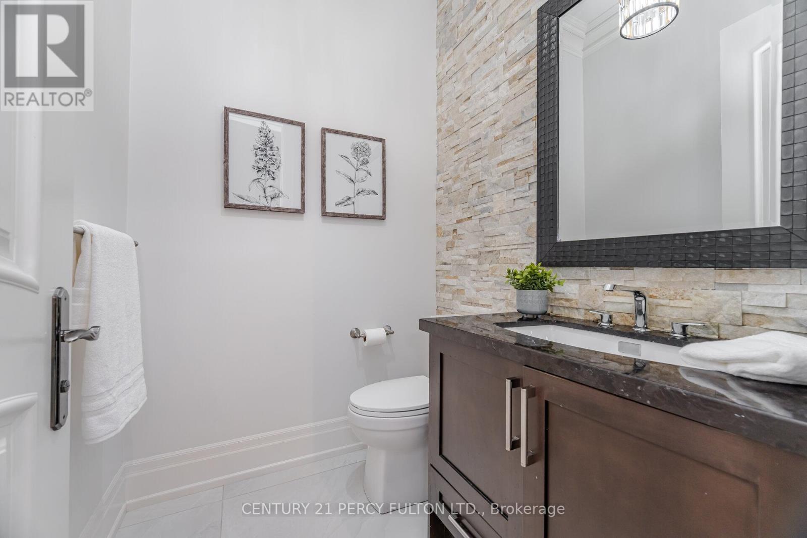 1738 Rockwood Drive, Pickering, Ontario  L1V 7G8 - Photo 14 - E12699722