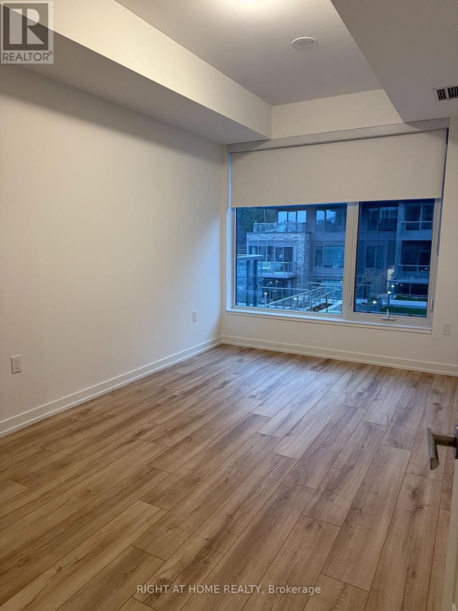 242 - 333 Sunseeker Avenue, Innisfil, Ontario  L9R 0R6 - Photo 5 - N12699454