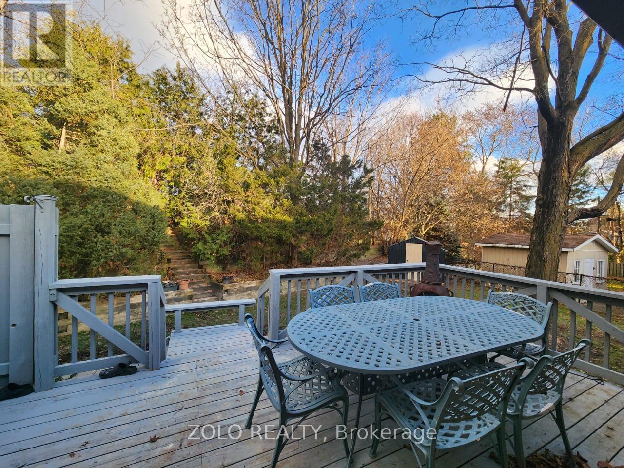 Main Floor - 5 Cabot Court, Aurora, Ontario  L4G 2Y9 - Photo 17 - N12699596