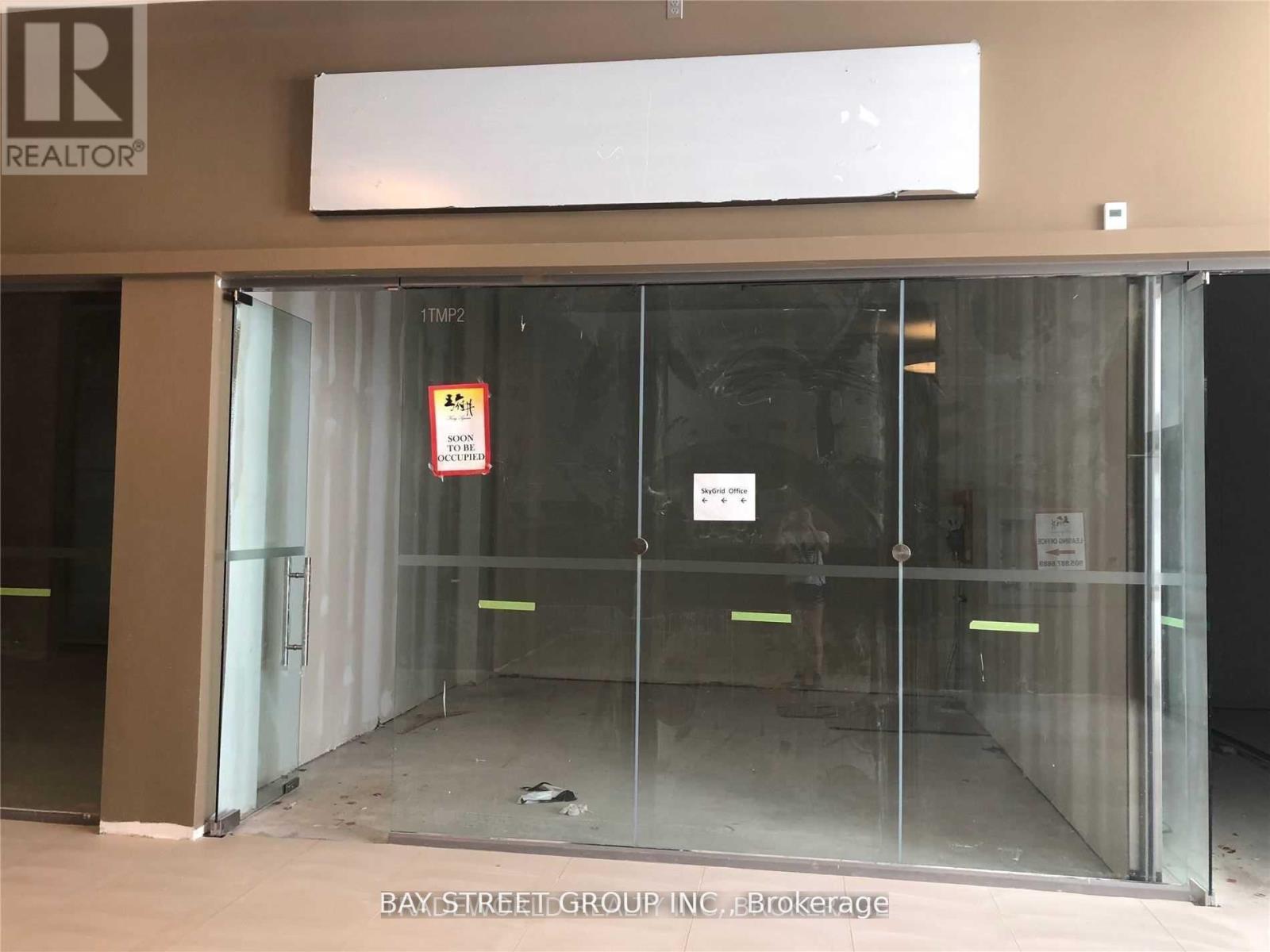 1tmp2 - 9390 Woodbine Avenue, Markham, Ontario  L6C 0M5 - Photo 2 - N12699624