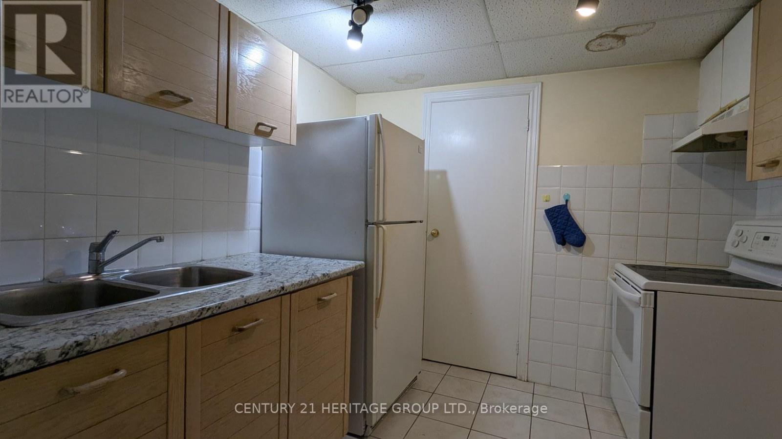 Bsmt - 377 Centre Street E, Richmond Hill, Ontario  L4C 1B5 - Photo 9 - N12699710