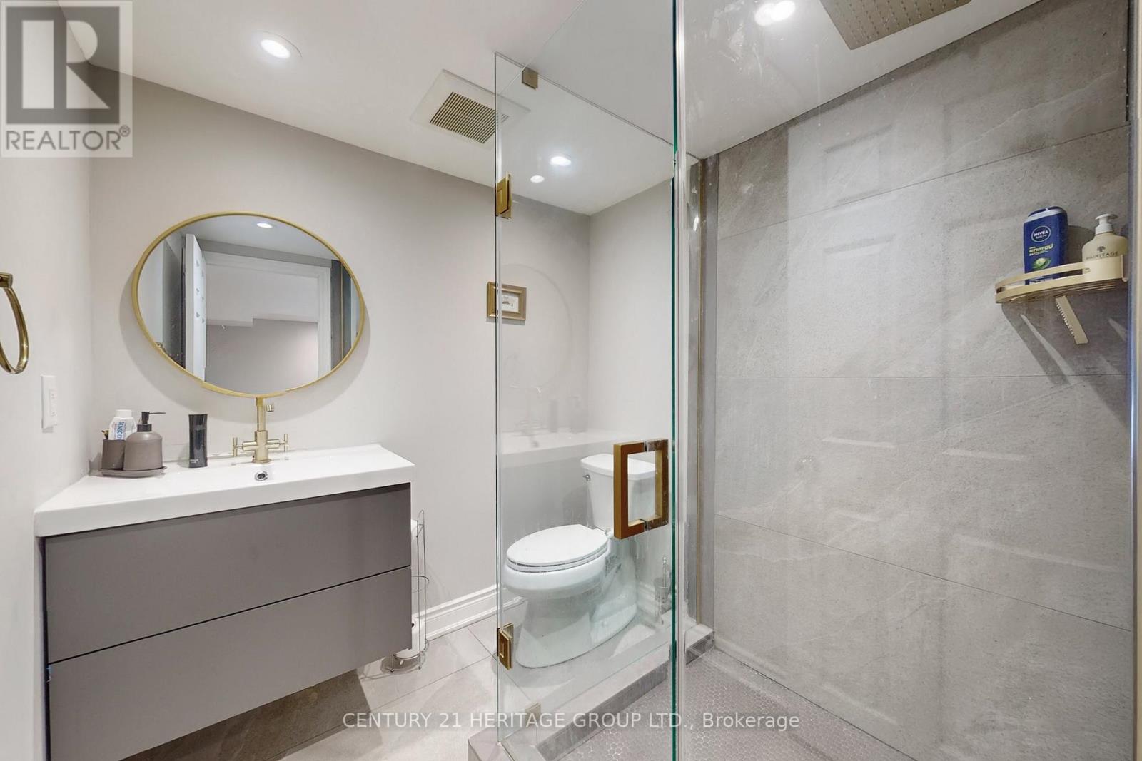 335 Fern Avenue, Richmond Hill, Ontario  L4C 8P6 - Photo 43 - N12699734