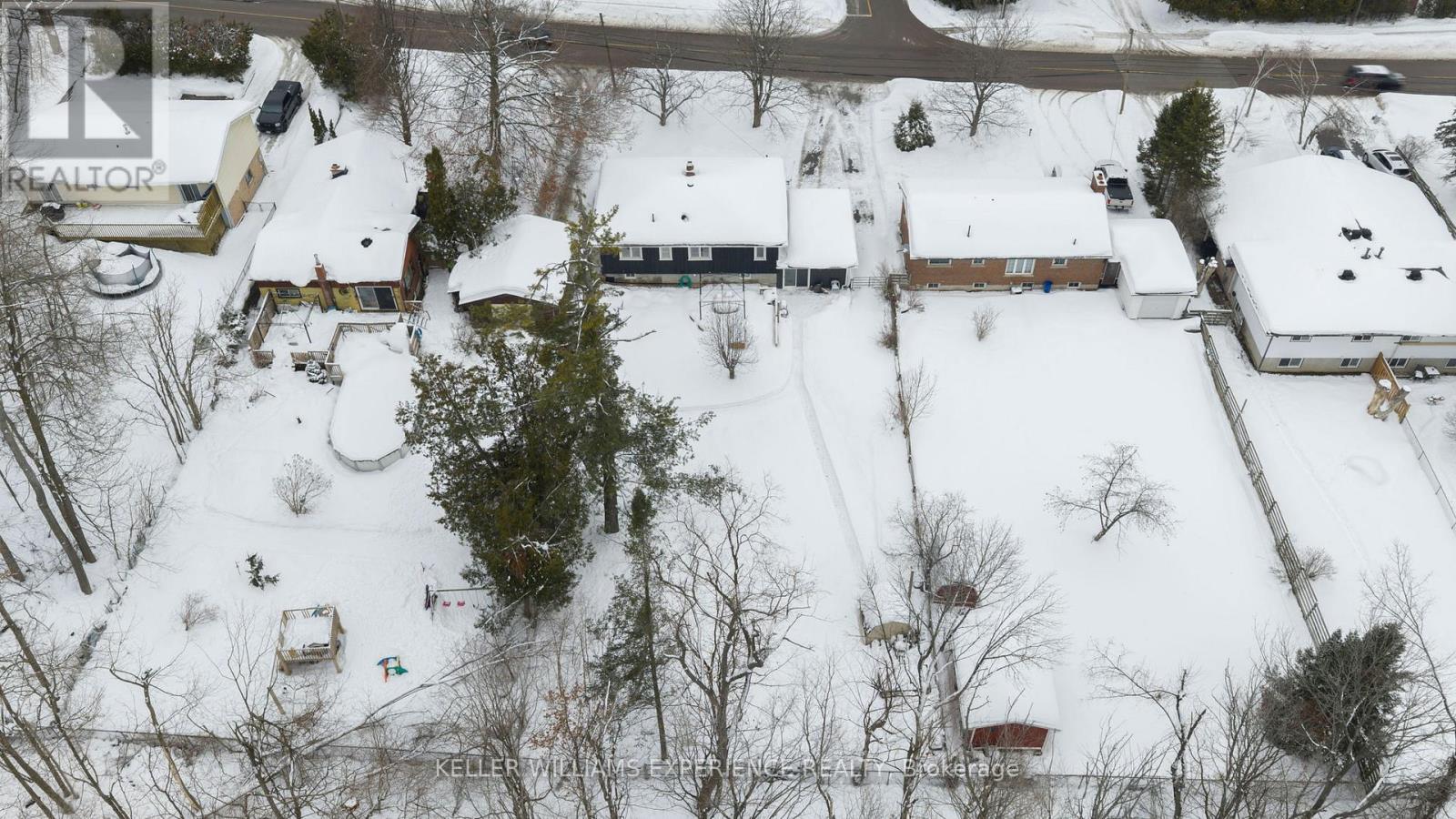 51 Fittons Road E, Orillia, Ontario  L3V 2J2 - Photo 17 - S12699616