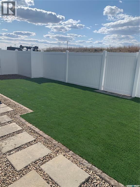 2030 Nicholson Road, Estevan, Saskatchewan  S4A 2Y3 - Photo 3 - SK026877