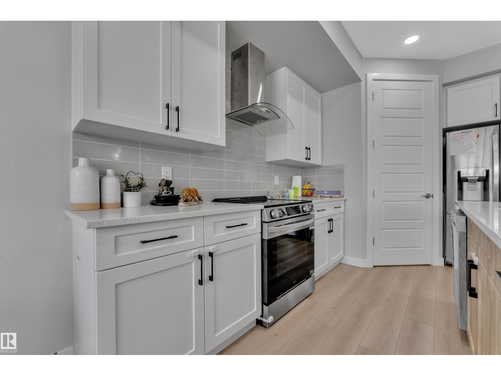 3003 4 St Nw, Edmonton, Alberta  T6T 2V6 - Photo 15 - E4470129