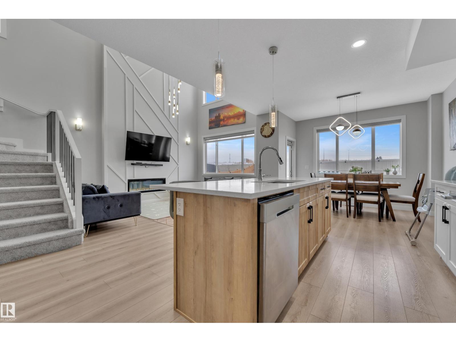 3003 4 St Nw, Edmonton, Alberta  T6T 2V6 - Photo 18 - E4470129