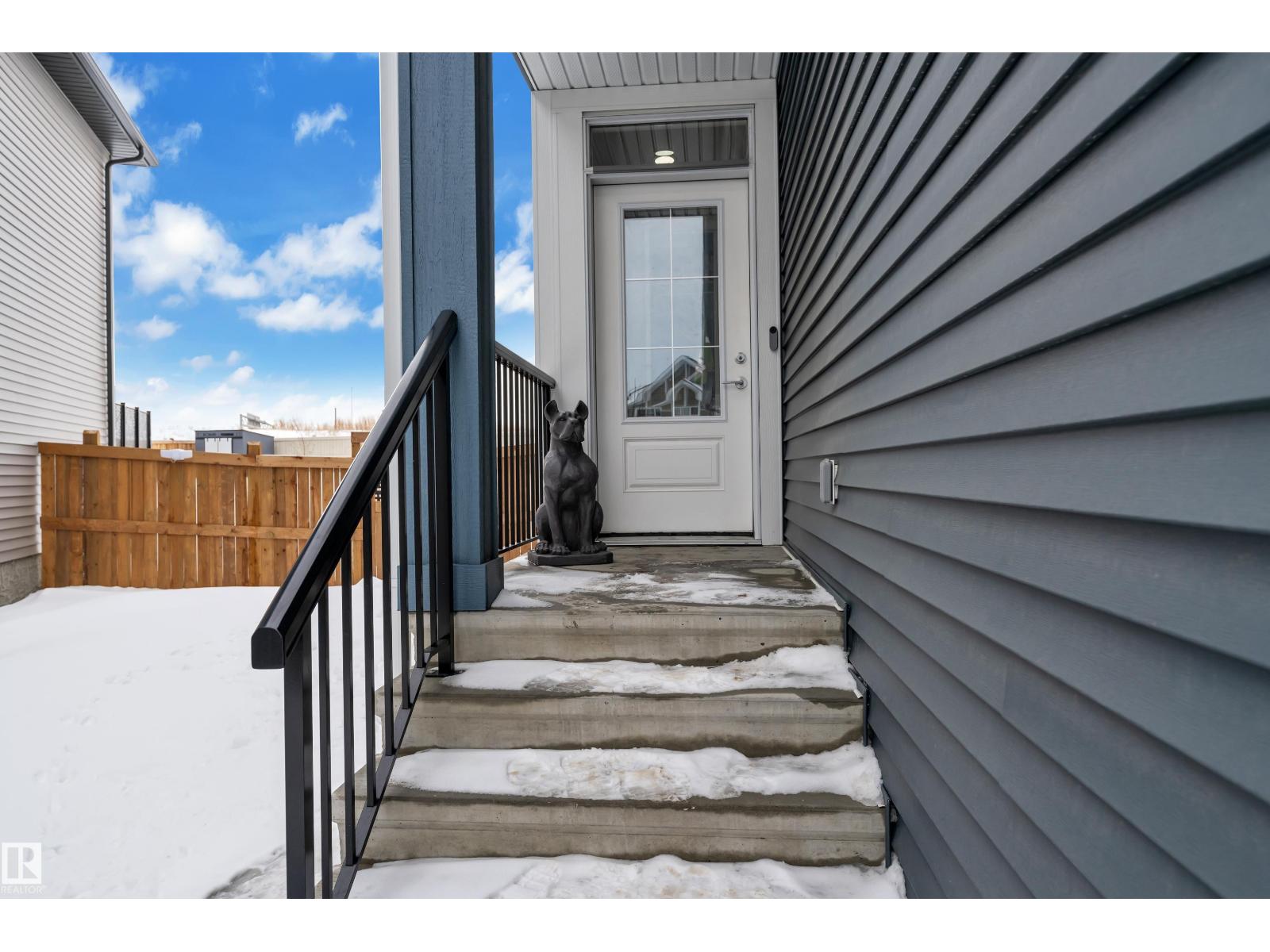 3003 4 St Nw, Edmonton, Alberta  T6T 2V6 - Photo 3 - E4470129