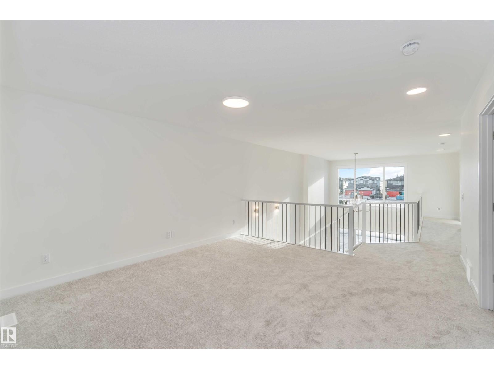 2215 4 Av Sw, Edmonton, Alberta  T6X 3L4 - Photo 26 - E4470133