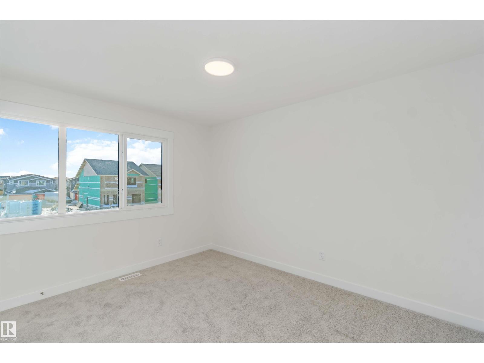 2215 4 Av Sw, Edmonton, Alberta  T6X 3L4 - Photo 27 - E4470133