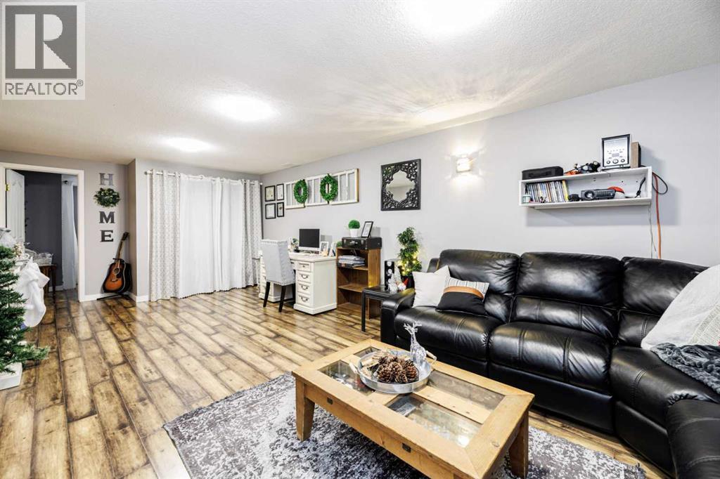 3325 42 Avenue, Red Deer, Alberta  T4N 2Y7 - Photo 16 - A2272901