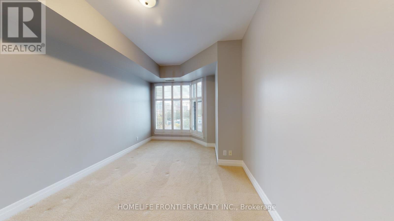 712 - 9 Burnhamthorpe Crescent, Toronto, Ontario  M9A 1G5 - Photo 11 - W12699476