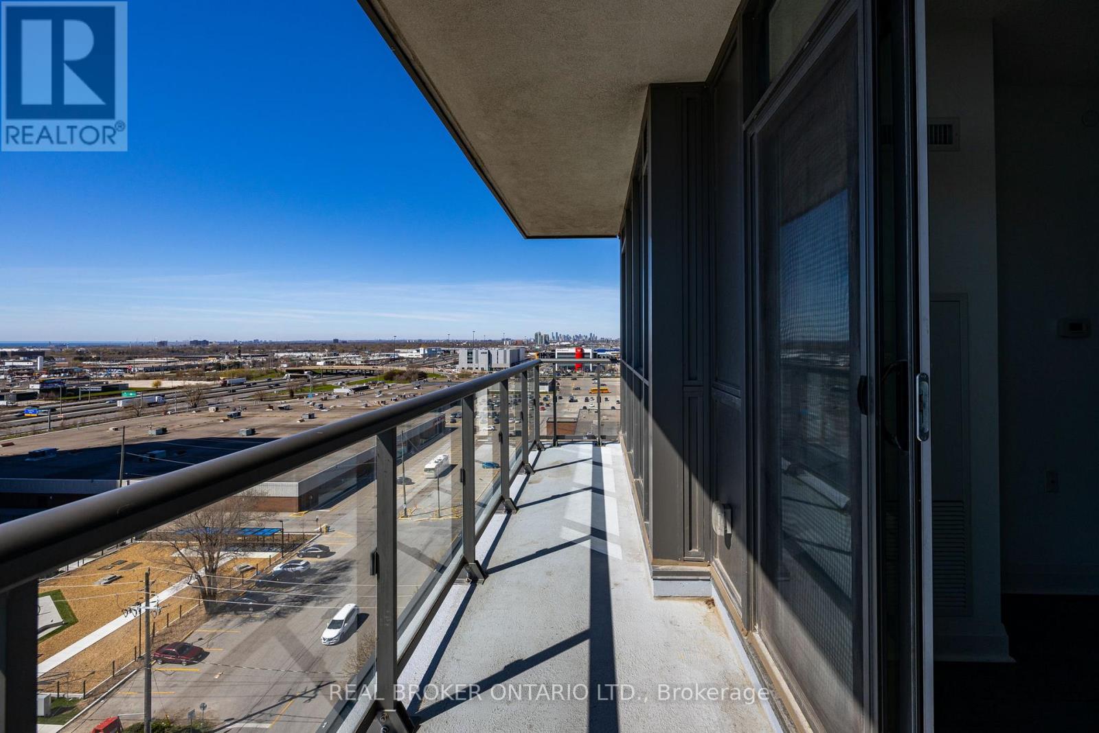 1006 - 15 Zorra Street, Toronto, Ontario  M8Z 0C1 - Photo 19 - W12699518