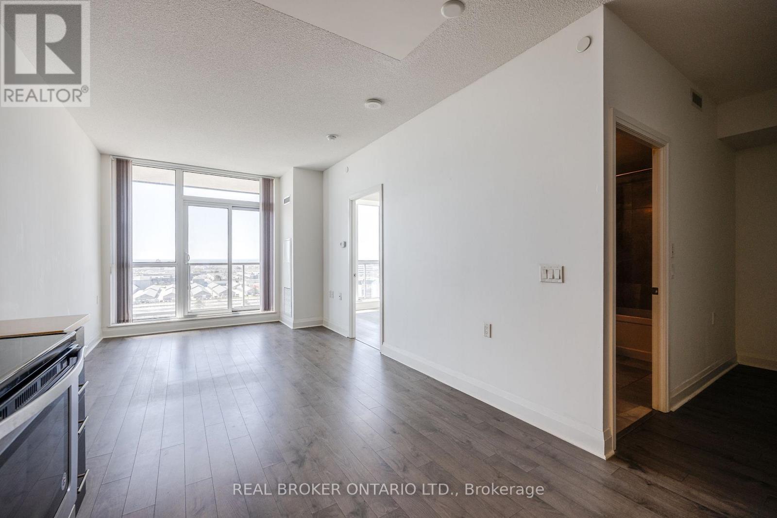 1006 - 15 Zorra Street, Toronto, Ontario  M8Z 0C1 - Photo 6 - W12699518