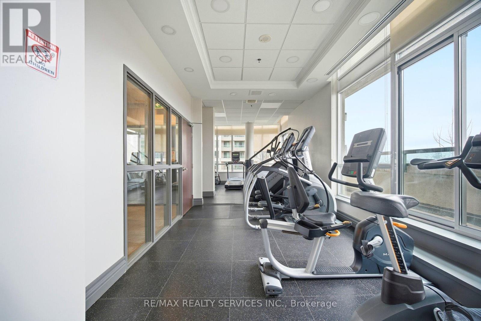 909 - 335 Rathburn Road W, Mississauga, Ontario  L5B 0C8 - Photo 25 - W12699548