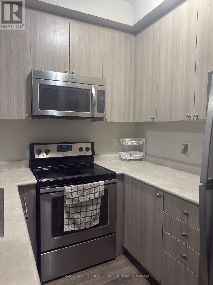 1105 - 55 Yorkland Boulevard, Brampton, Ontario  L6P 4K9 - Photo 8 - W12699554