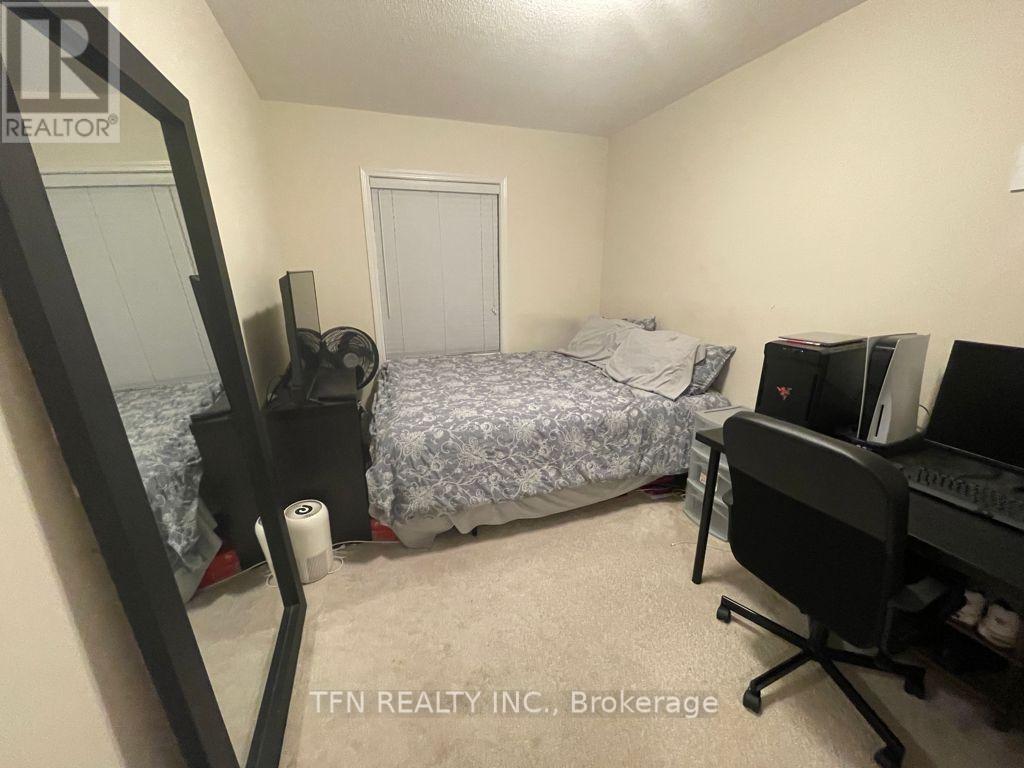 41 Baycliffe Crescent, Brampton, Ontario  L7A 3Z3 - Photo 10 - W12699566