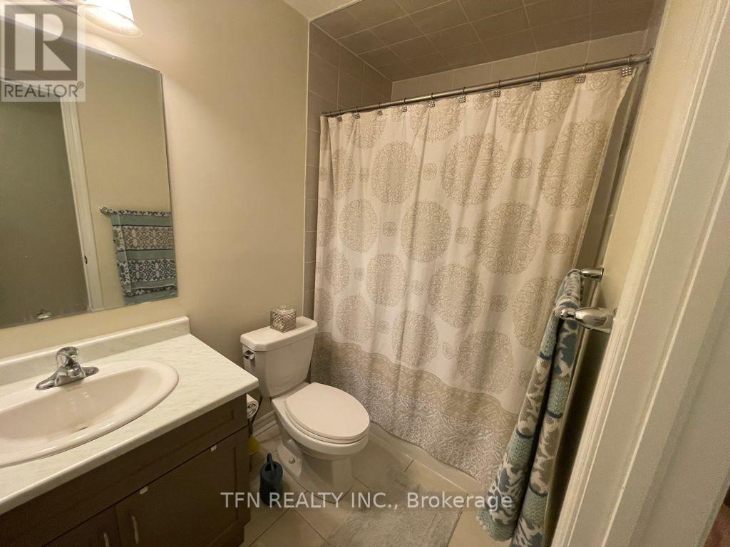 41 Baycliffe Crescent, Brampton, Ontario  L7A 3Z3 - Photo 12 - W12699566