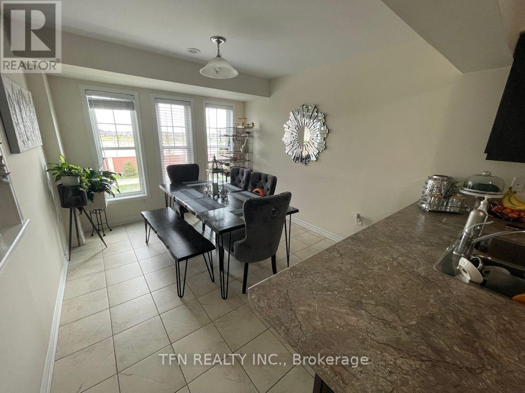 41 Baycliffe Crescent, Brampton, Ontario  L7A 3Z3 - Photo 7 - W12699566