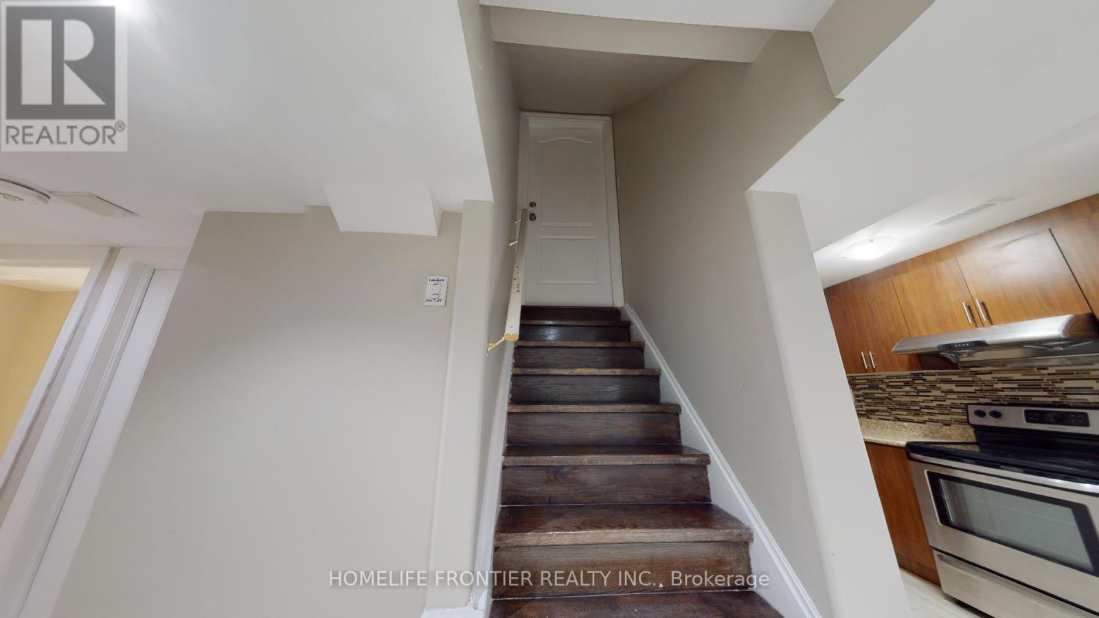 Bsmt - 395 Mountainash Road, Brampton, Ontario  L6R 0Z3 - Photo 11 - W12699568