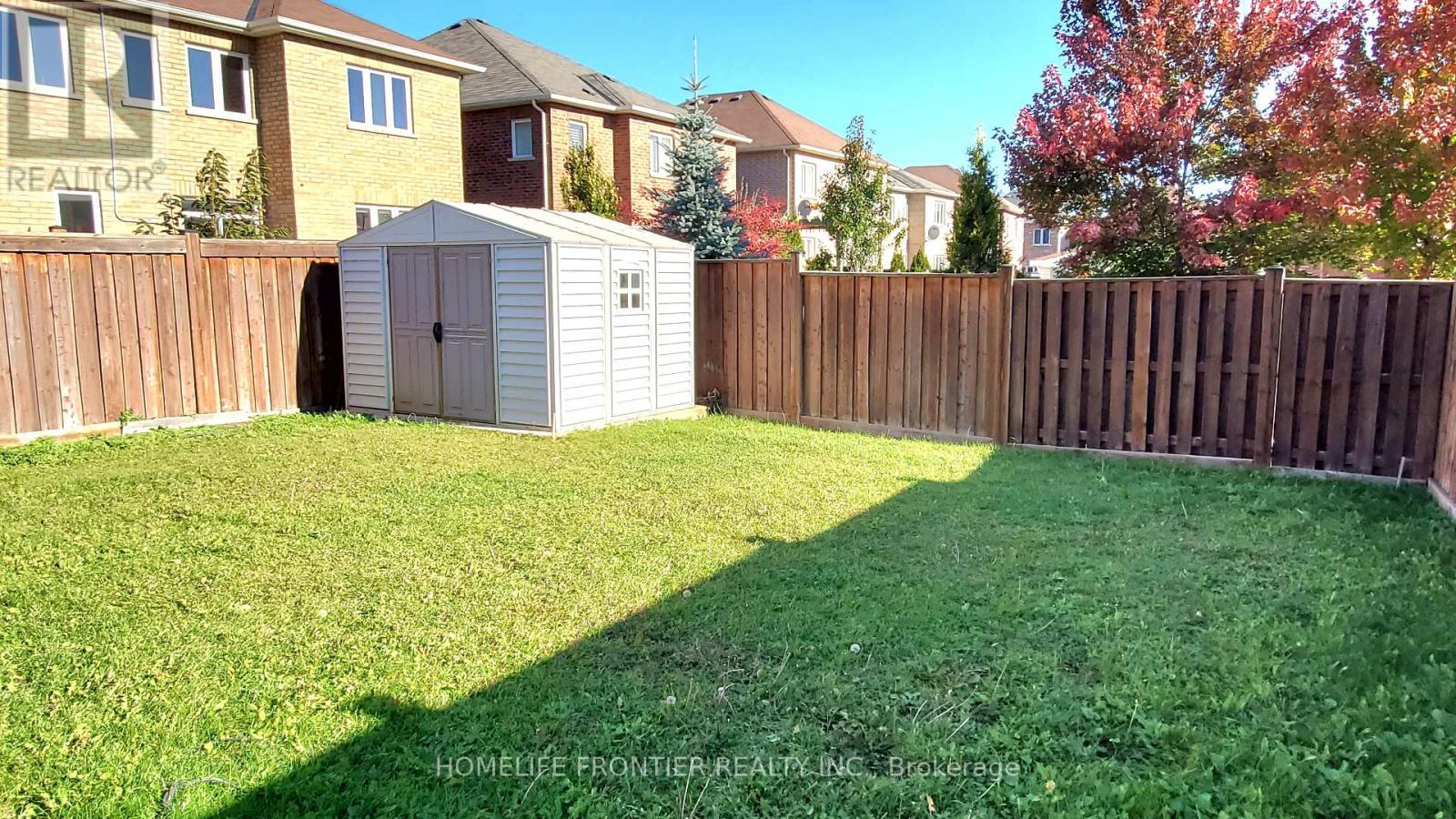 Bsmt - 395 Mountainash Road, Brampton, Ontario  L6R 0Z3 - Photo 18 - W12699568