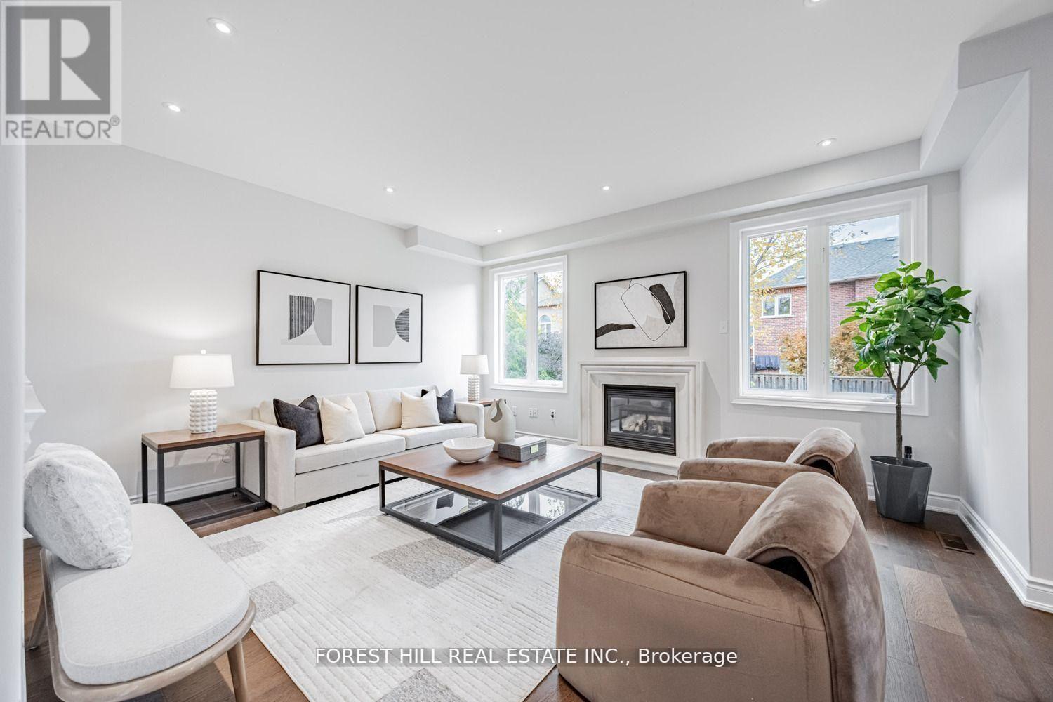 231 Butterfly Lane, Oakville, Ontario  L6L 6V4 - Photo 11 - W12699576