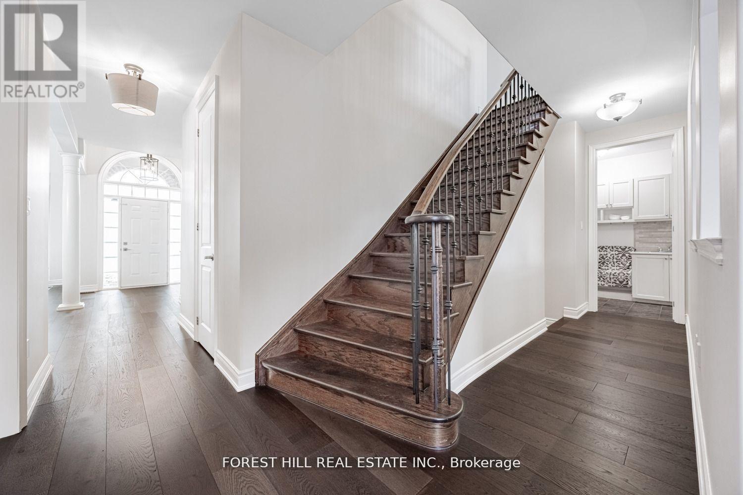 231 Butterfly Lane, Oakville, Ontario  L6L 6V4 - Photo 21 - W12699576