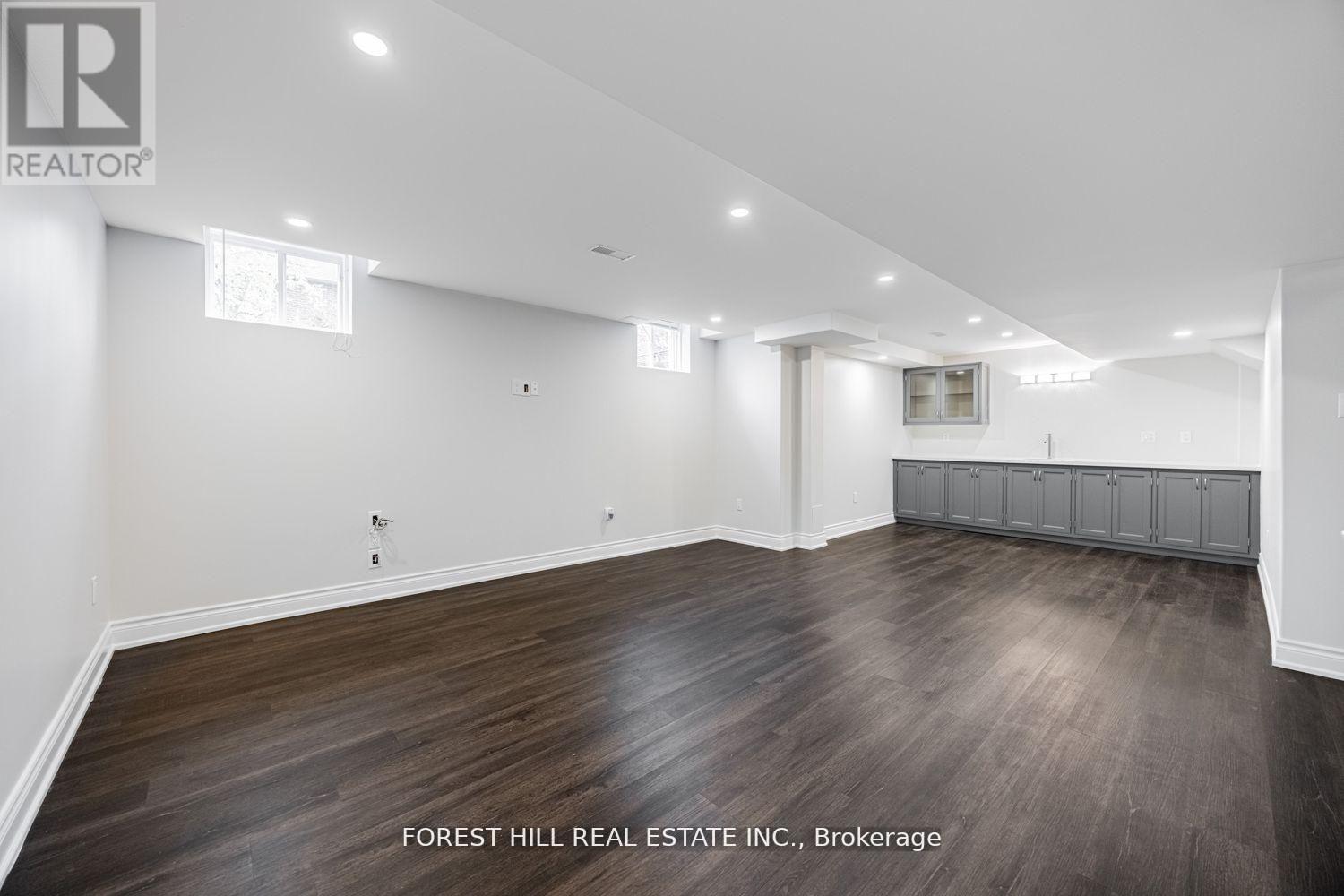 231 Butterfly Lane, Oakville, Ontario  L6L 6V4 - Photo 33 - W12699576