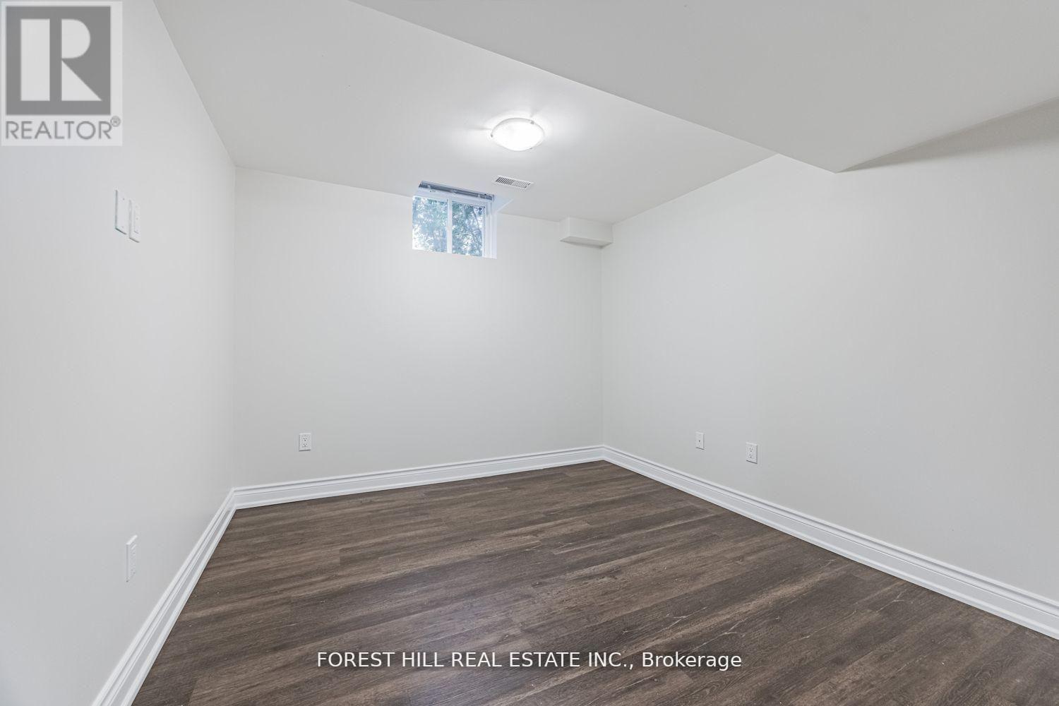 231 Butterfly Lane, Oakville, Ontario  L6L 6V4 - Photo 36 - W12699576