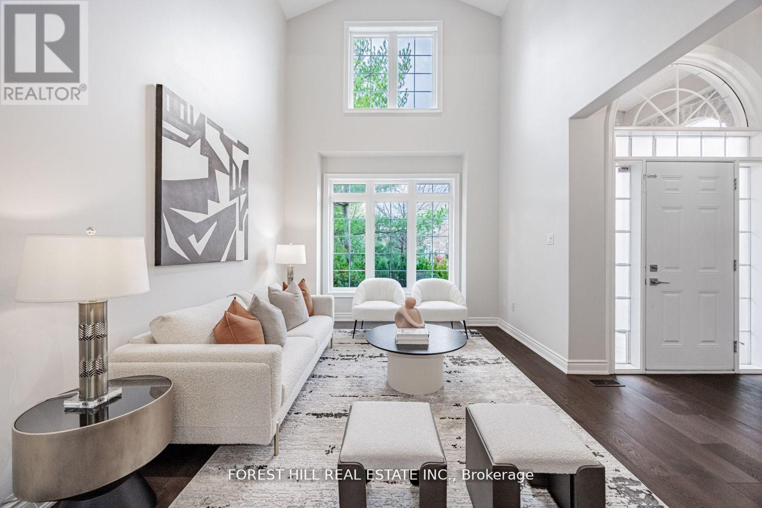 231 Butterfly Lane, Oakville, Ontario  L6L 6V4 - Photo 6 - W12699576