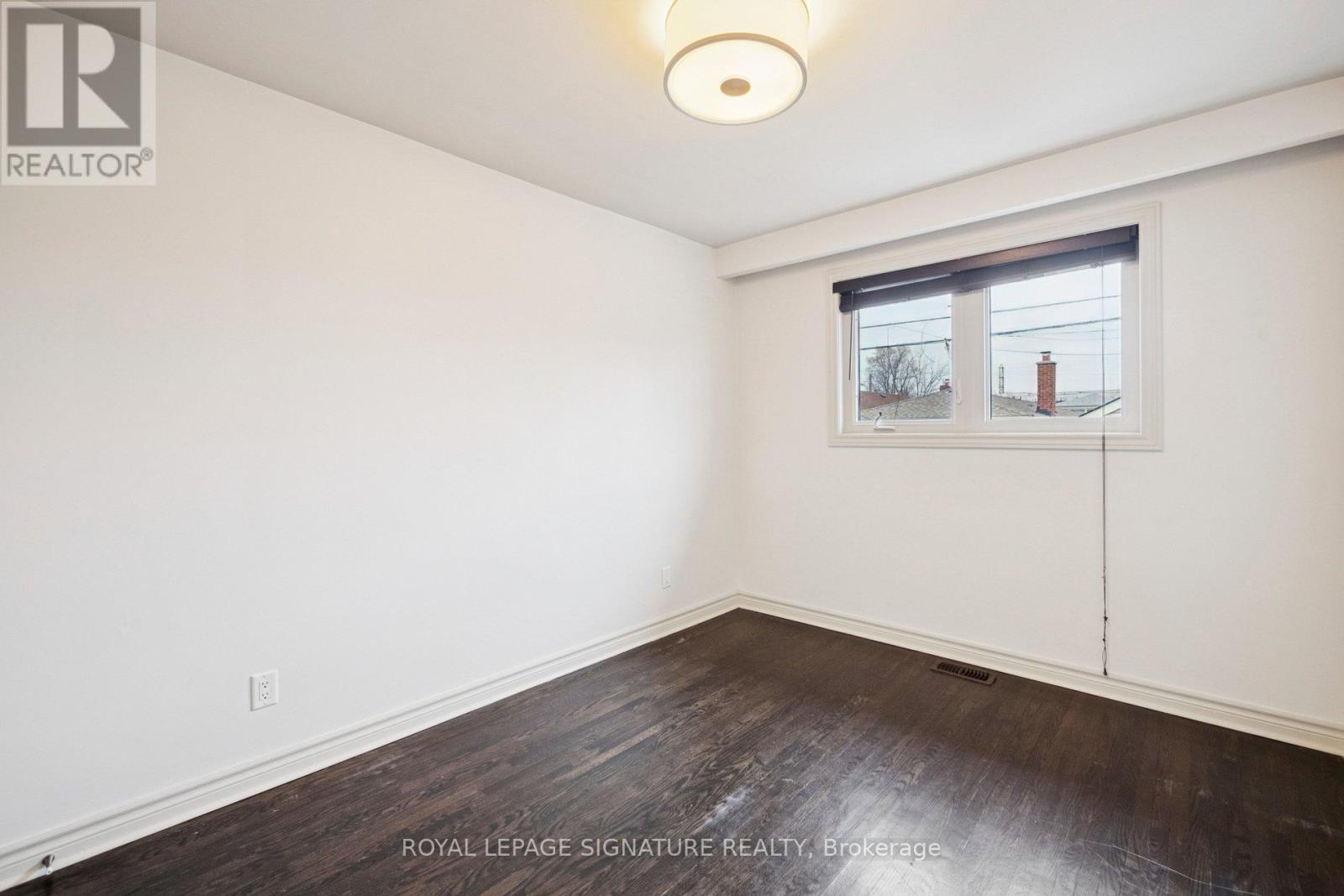 94 Belgravia Avenue, Toronto, Ontario  M6E 2M5 - Photo 11 - W12699604